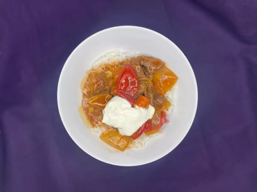 oven baked beef goulash